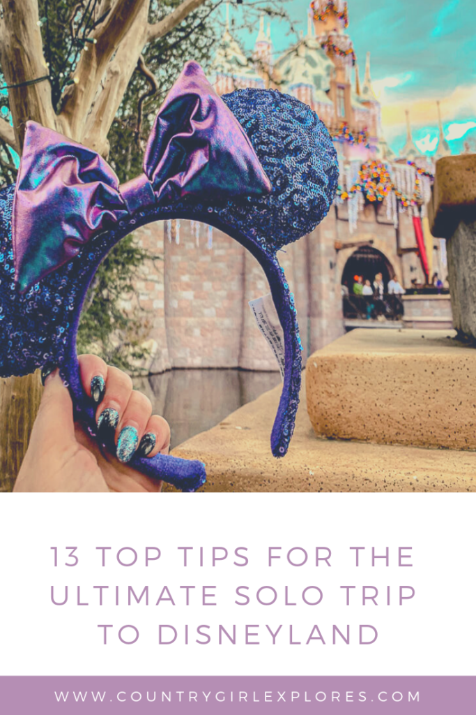 13 top tips for Disneyland solo